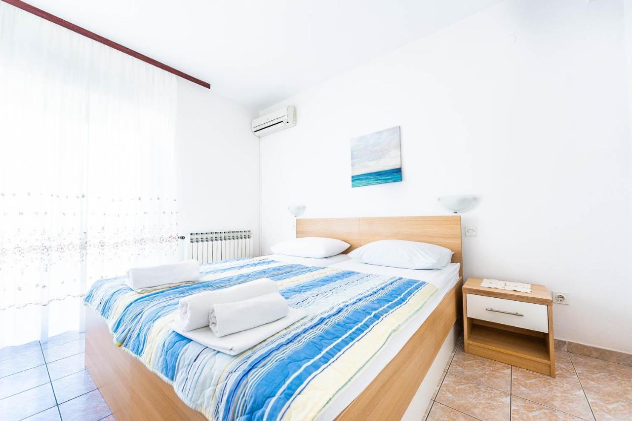 Apartments Cvito نوفاليا المظهر الخارجي الصورة