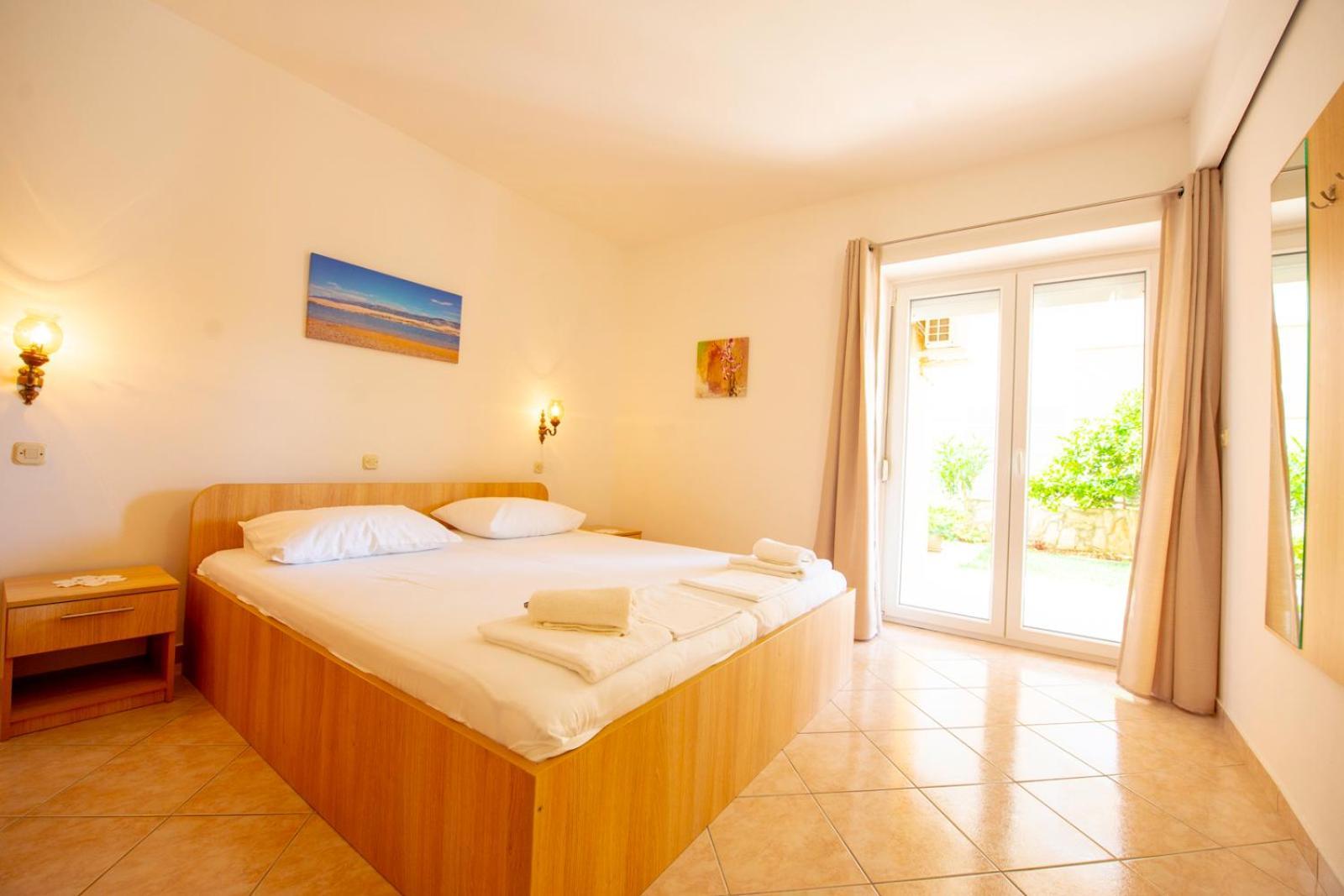 Apartments Cvito نوفاليا المظهر الخارجي الصورة